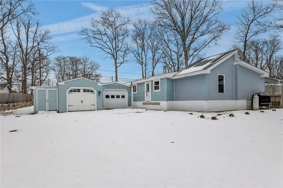 135 North Brayton Road, Tiverton, RI 02878 - Image #2