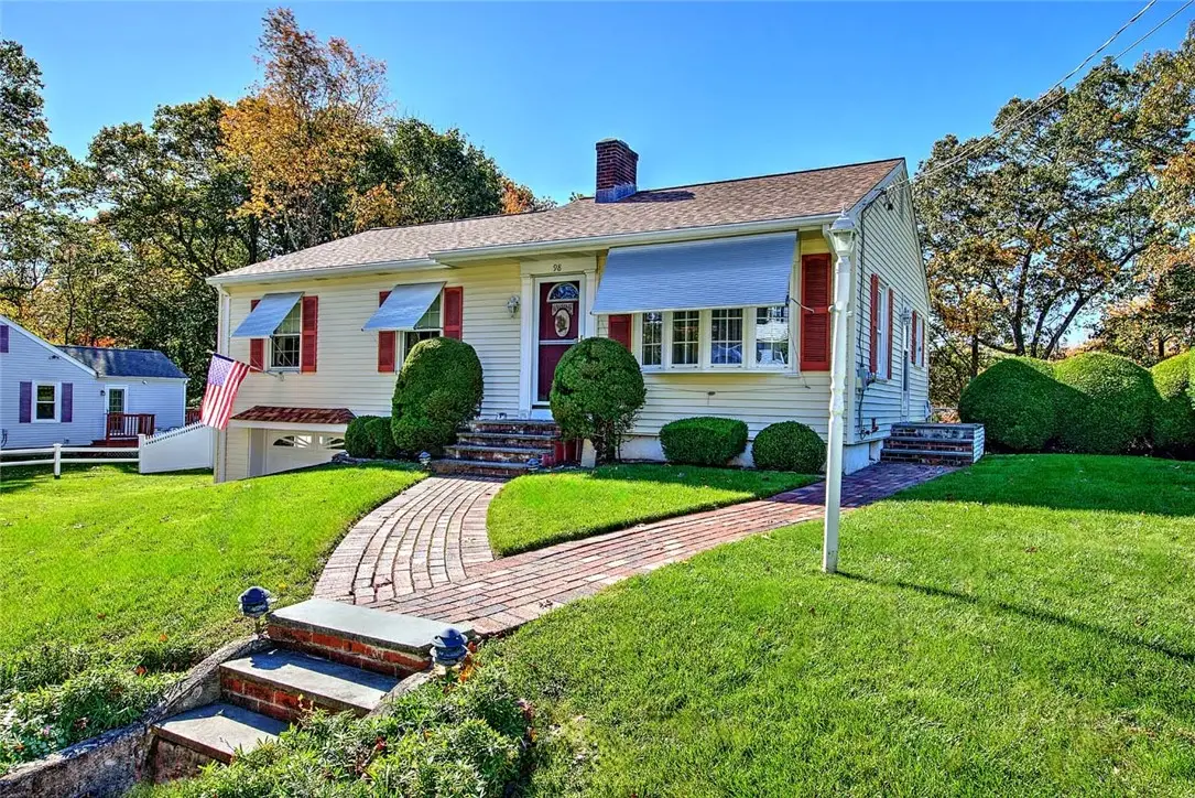 98 Iroquois Road, Cumberland, RI 02864 - #1