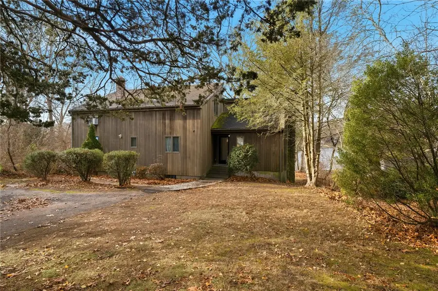 4 Lakeside Drive, Narragansett, RI 02882 - Image #2