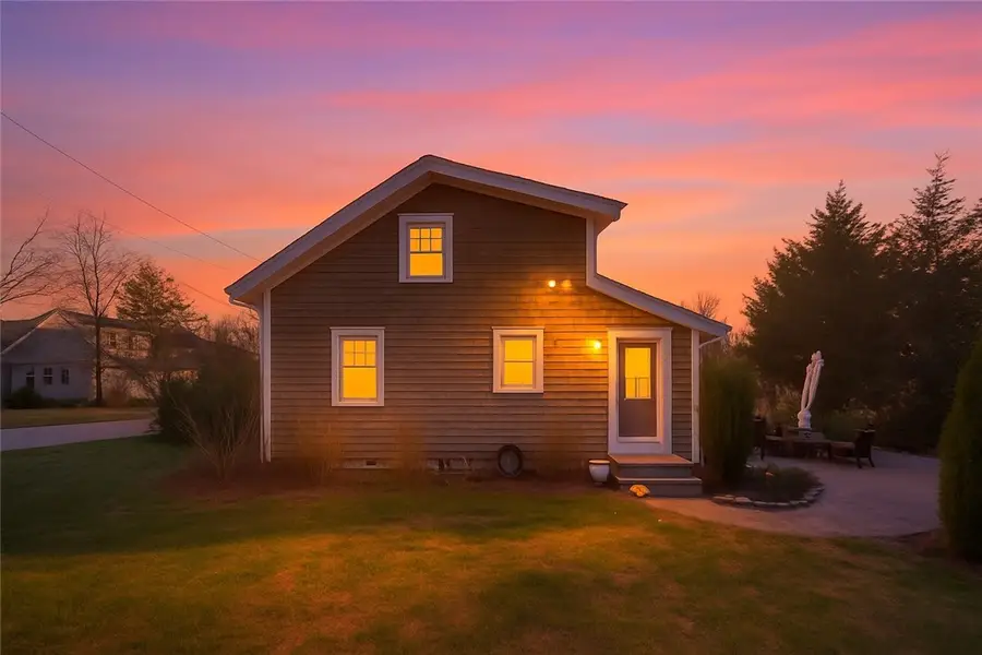 13 Wakefield Avenue, South Kingstown, RI 02879 - Image #3