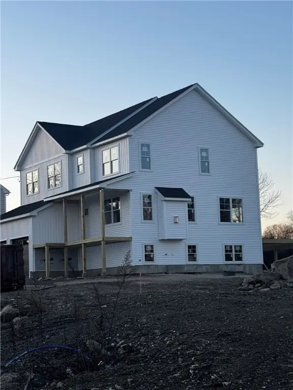 25 Massasoit Avenue, Bristol, RI 02809 - Image #3