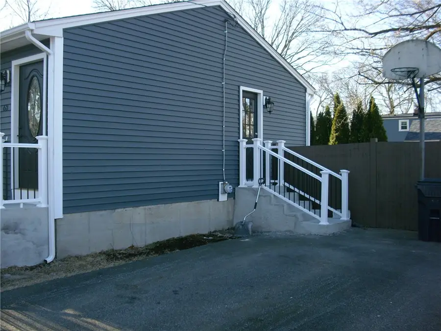 68 Alfred Street, Warwick, RI 02889 - Image #2