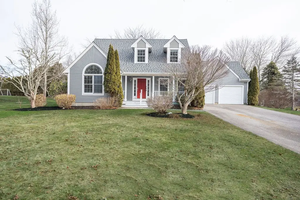 126 Mitchells Lane, Portsmouth, RI 02871 - Image #1