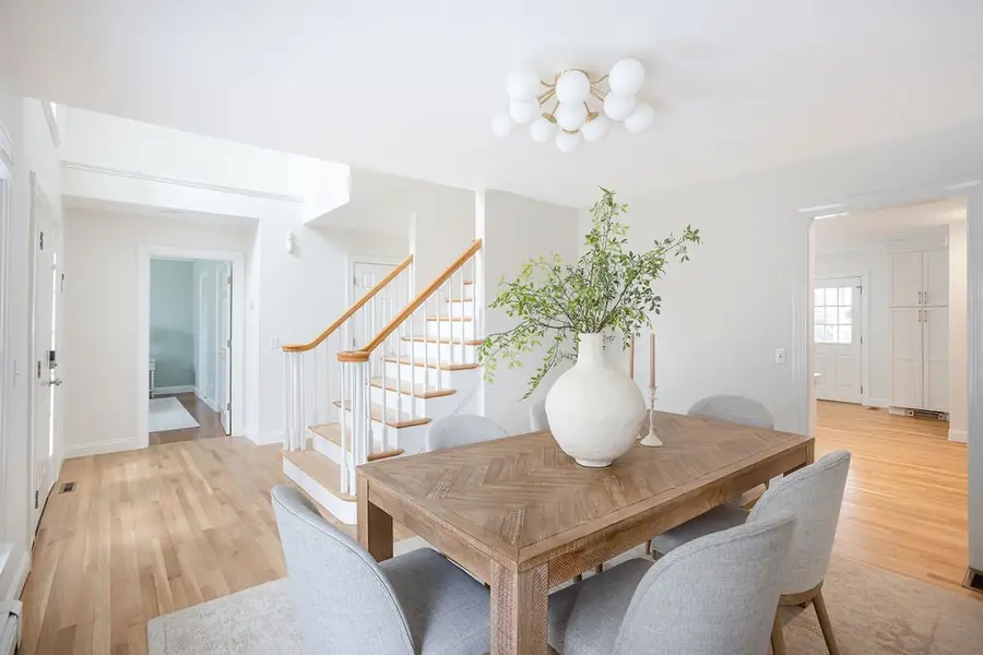 126 Mitchells Lane, Portsmouth, RI 02871 - Image #3