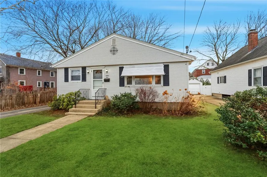 21 Webb Street, Providence, RI 02908 - Image #2
