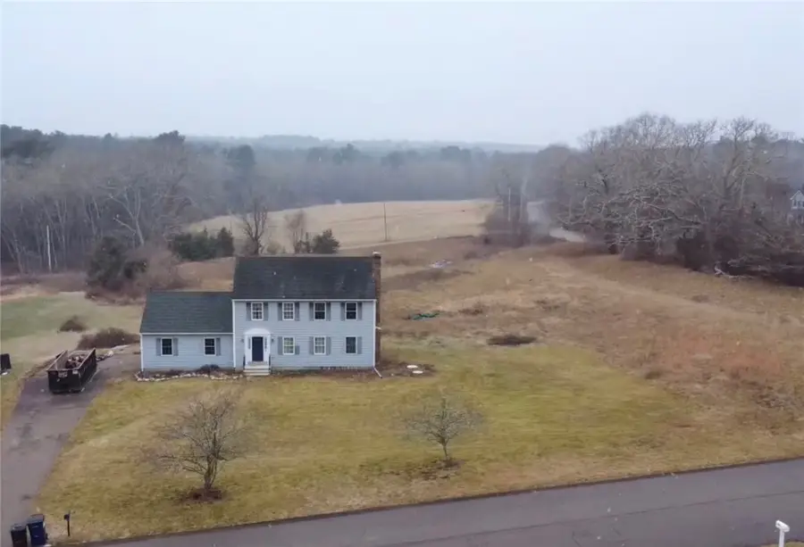 45 Pleasant View Drive, Hope Valley, RI 02832 - Image #2