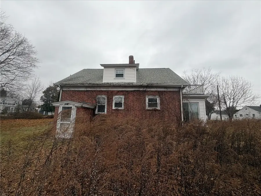 97 Floral Avenue, North Kingstown, RI 02852 - Image #3