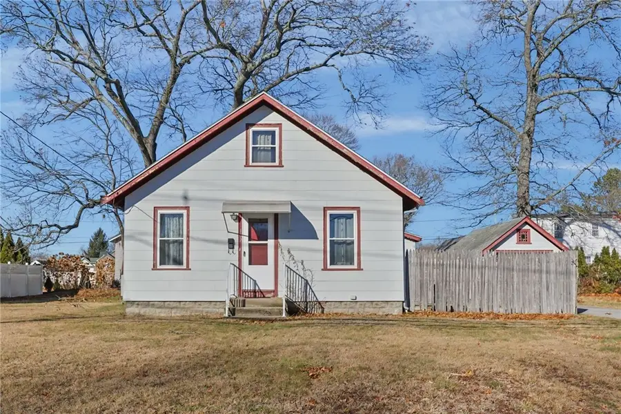 107 Wayne Street, Warwick, RI 02889 - Image #3