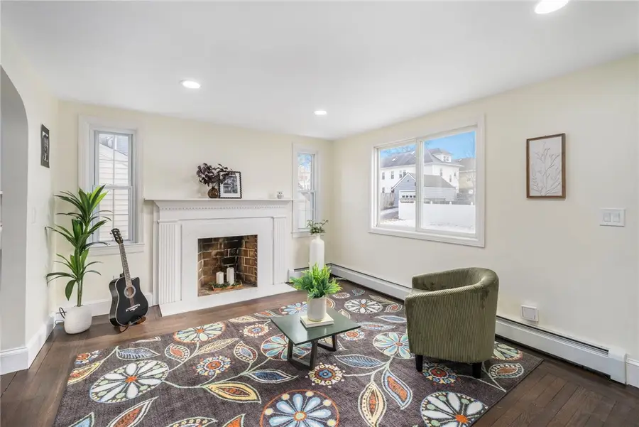 33 Moorland Avenue, Providence, RI 02908 - Image #3