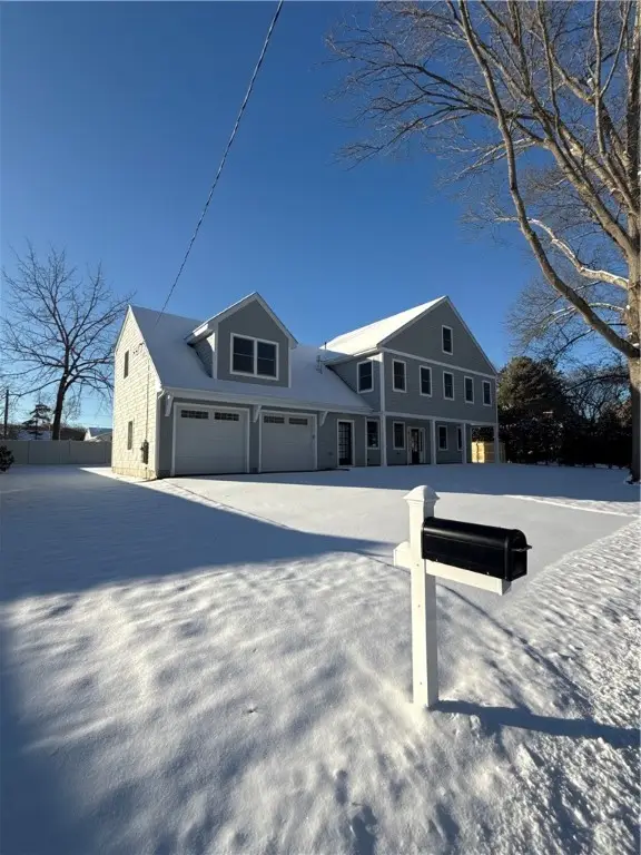 5 Hancock Road, Barrington, RI 02806 - Image #3