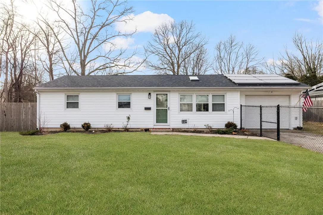 225 Ardway Avenue, Warwick, RI 02889 - Image #1