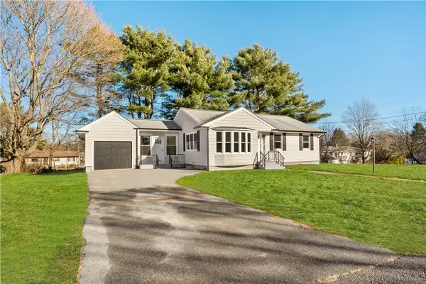 54 Doris Avenue, Tiverton, RI 02878