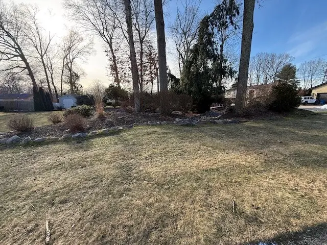 30 Teakwood Drive, Johnston, RI 02919 - Image #2