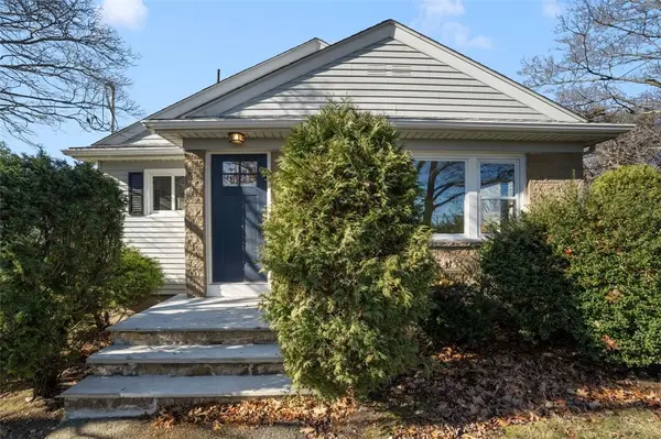 616 River Avenue, Providence, RI 02908