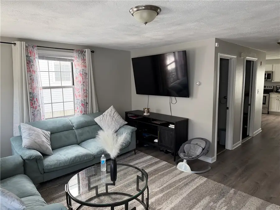 29 Matson Avenue #4D, Providence, RI 02909 - Image #3