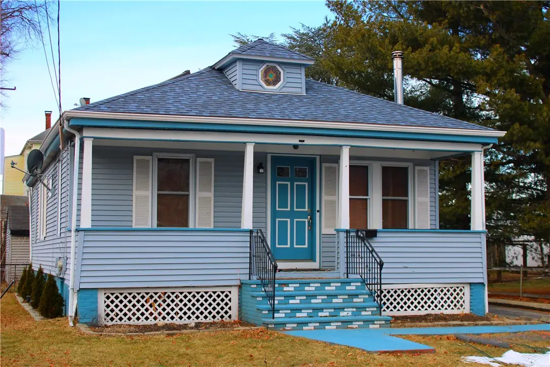 28 Elizabeth Street, Pawtucket, RI 02861 - Image #1