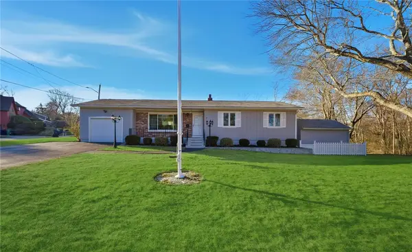 45 Diamond Hill Road, Warwick, RI 02886