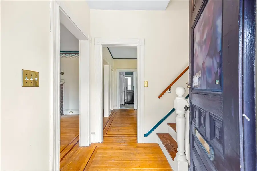 131 Lexington Avenue, Providence, RI 02907 - Image #2