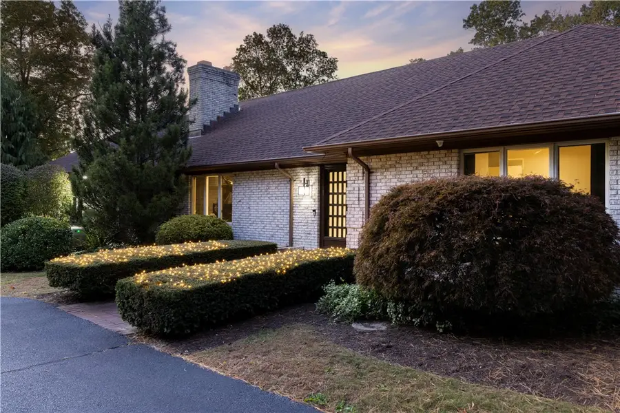 140 White Birch Circle, Scituate, RI 02831 - Image #2