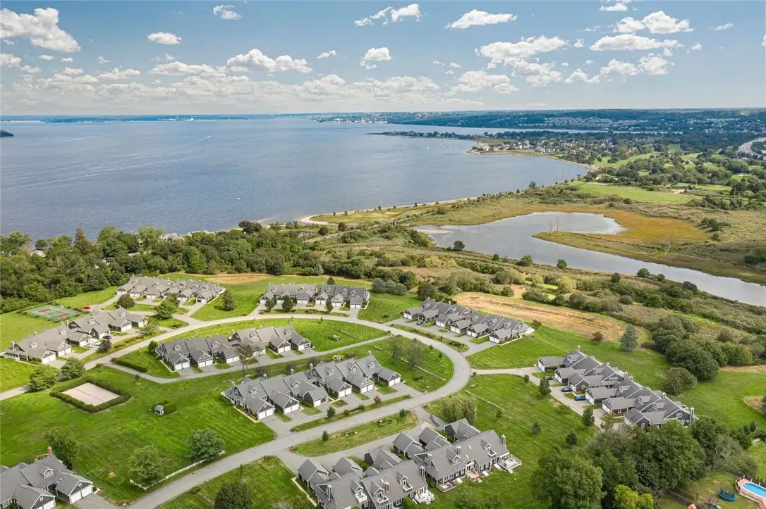 100 Ferry Landing Circle, Portsmouth, RI 02871 - Image #1