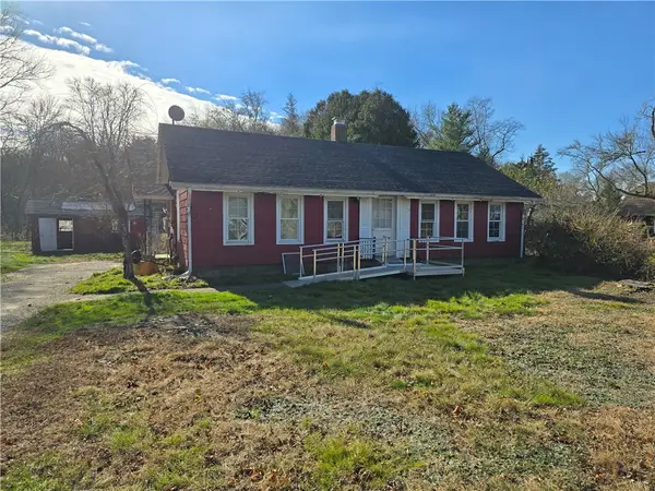 22 Oak Street, Hopkinton, RI 02804