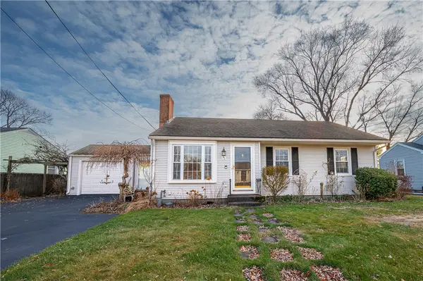 35 Cushman Street, Pawtucket, RI 02861