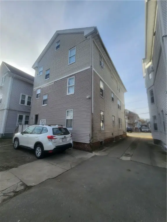 37 Pembroke Avenue, Providence, RI 02908 - #2