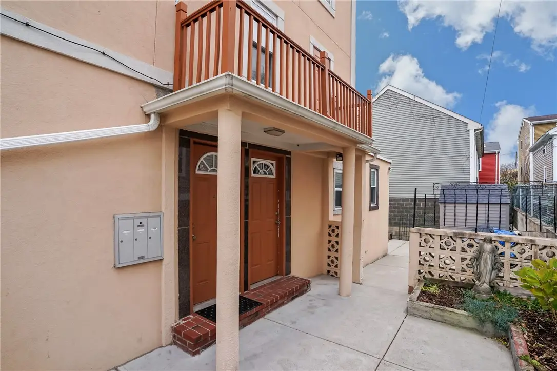 73 Trenton Street, Providence, RI 02906 - Image #1