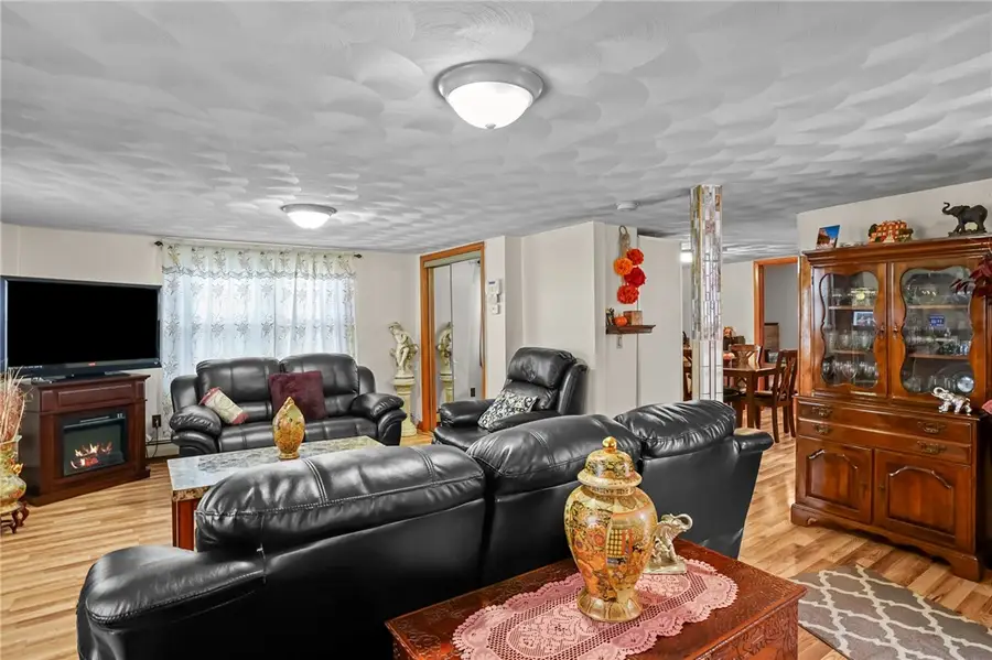 73 Trenton Street, Providence, RI 02906 - Image #3