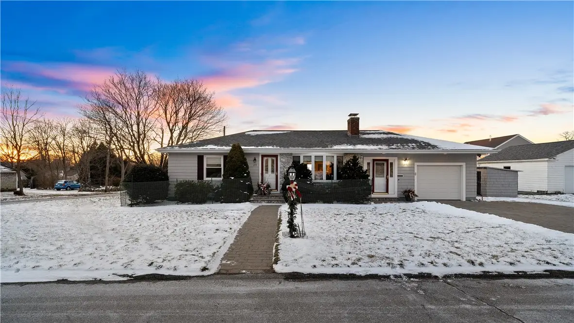 29 Robert Street, Tiverton, RI 02878 - Image #1