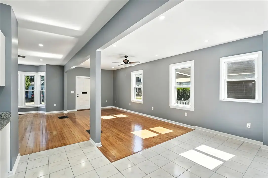 32 Carver Street, Pawtucket, RI 02860 - Image #1