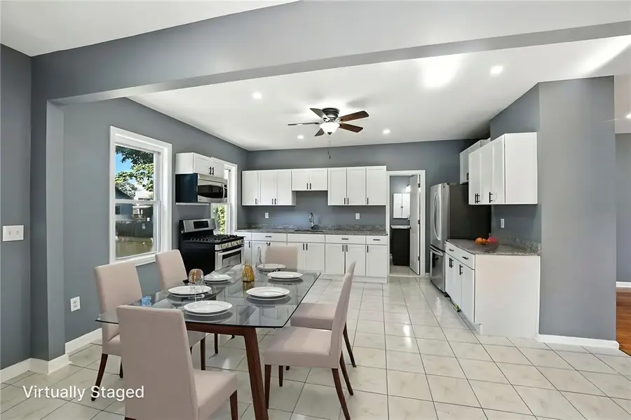 32 Carver Street, Pawtucket, RI 02860 - Image #3