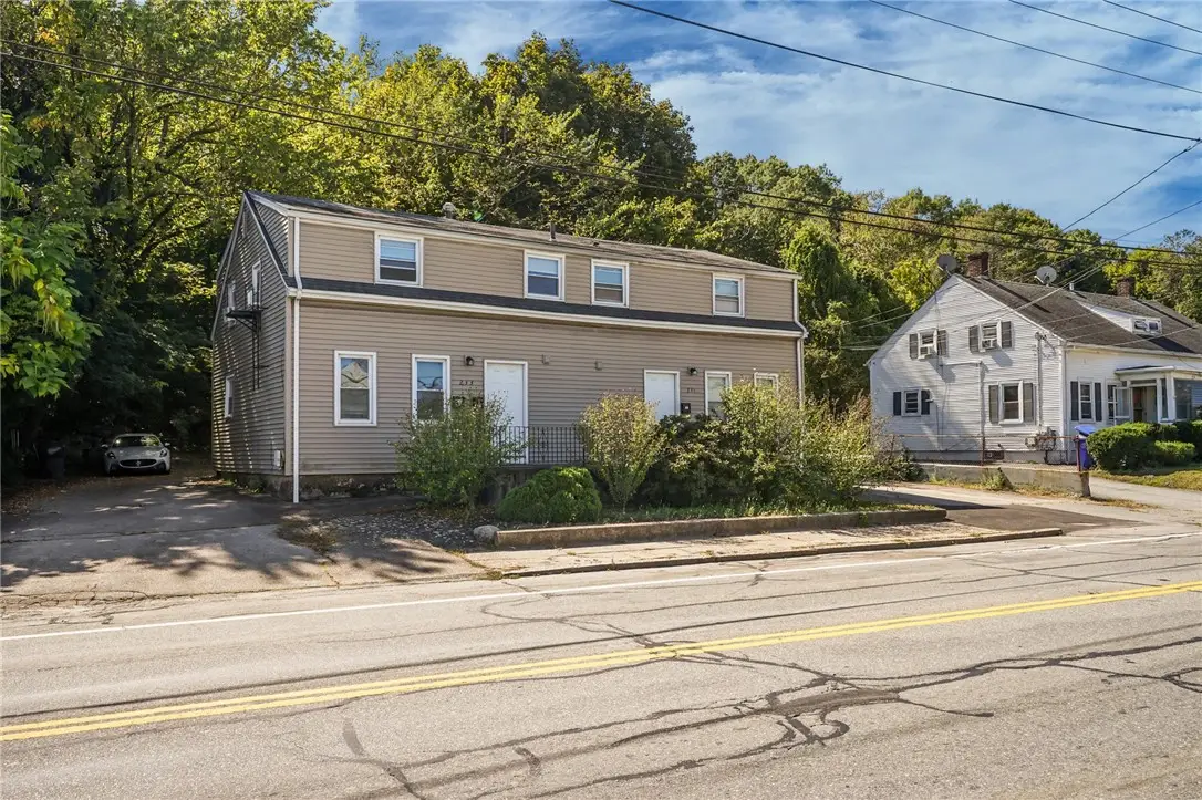 231 Providence Street, West Warwick, RI 02893 - Image #1