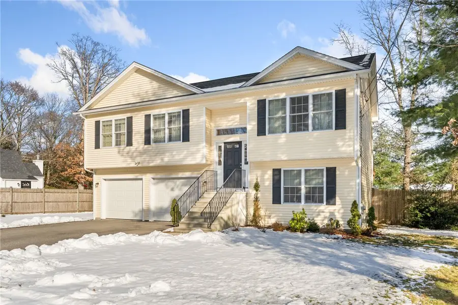 2 Leigh Lane, Riverside, RI 02915 - #2