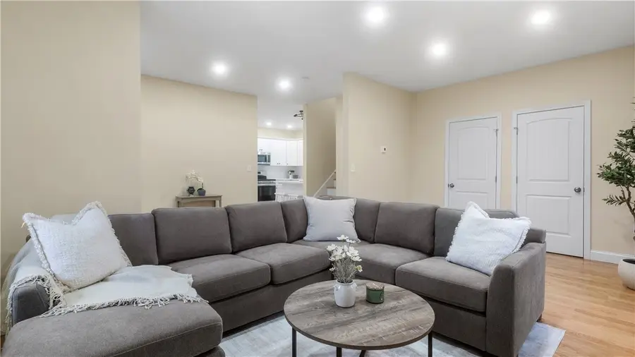 102 Ames Street, Pawtucket, RI 02861 - Image #3