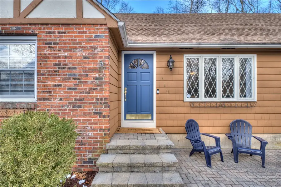 219 Brian Drive, Warwick, RI 02886 - #3