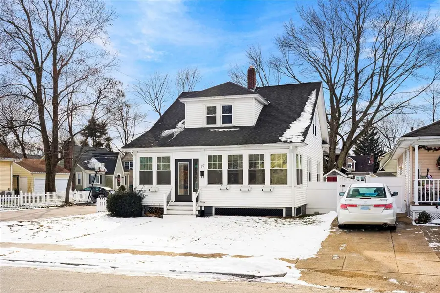 47 Holburn Avenue, Cranston, RI 02910 - Image #3