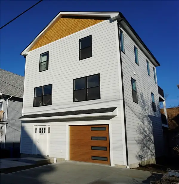1232 Narragansett Boulevard, Cranston, RI 02905