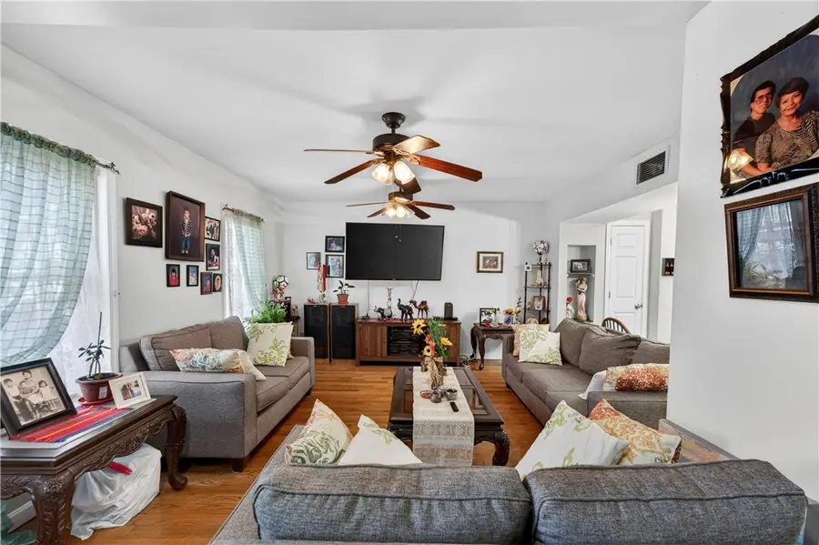 8 Arnold Avenue, Lincoln, RI 02865 - #3