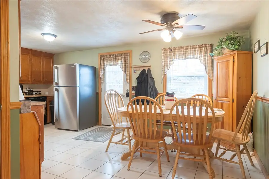 80 Oakland Avenue, Pawtucket, RI 02861 - Image #2