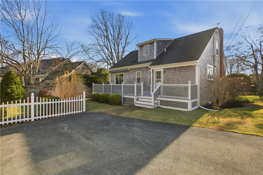 128 Ruggles Avenue, Newport, RI 02840 - Image #3