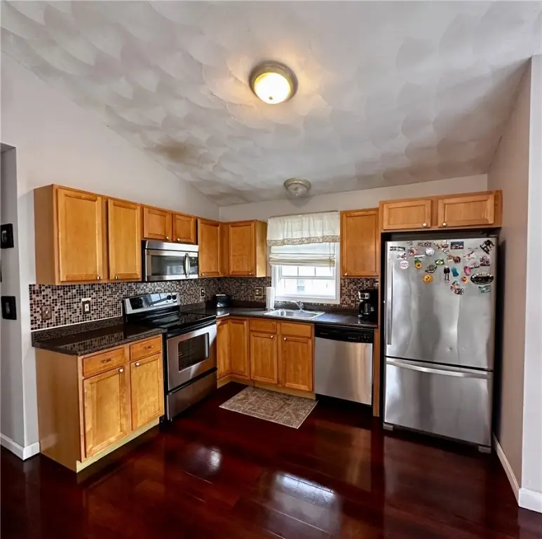 19 Marques Street, Cumberland, RI 02864 - #2