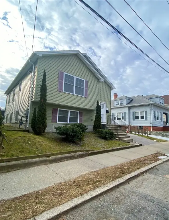 108 Roosevelt Street, Providence, RI 02909 - Image #2