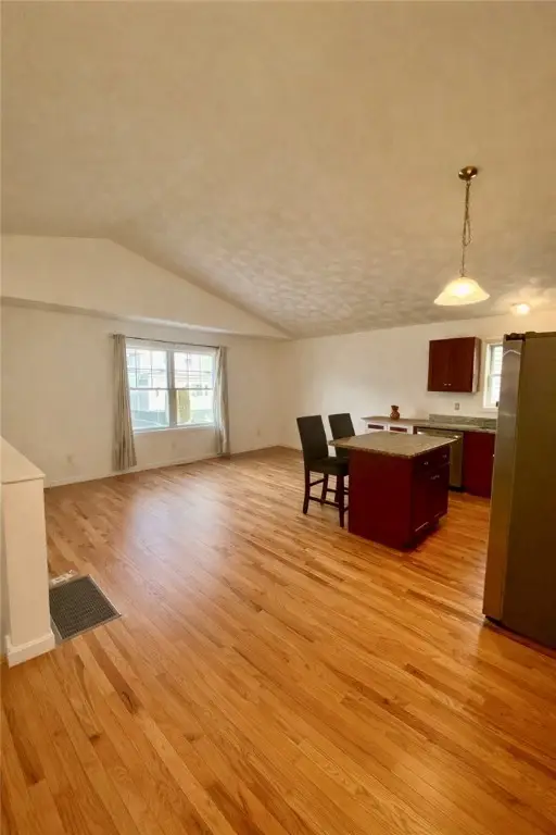 108 Roosevelt Street, Providence, RI 02909 - Image #3