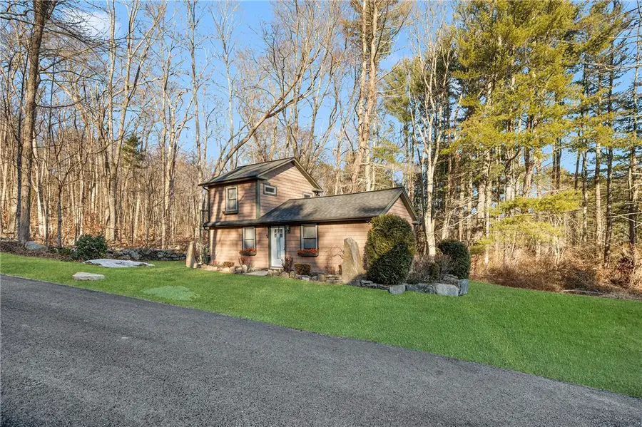 455 Brayman Hollow Road, Pomfret, CT 06259 - #2