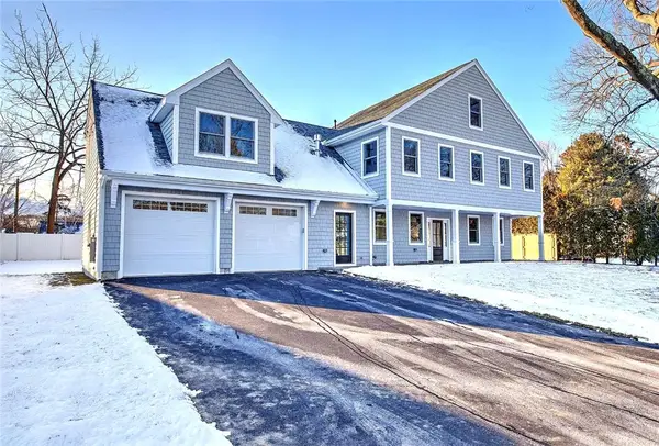 5 Hancock Road, Barrington, RI 02806