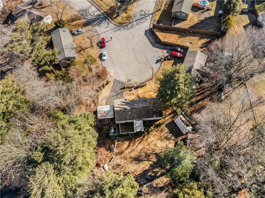 10 Colonial Road, Coventry, RI 02816 - Image #2