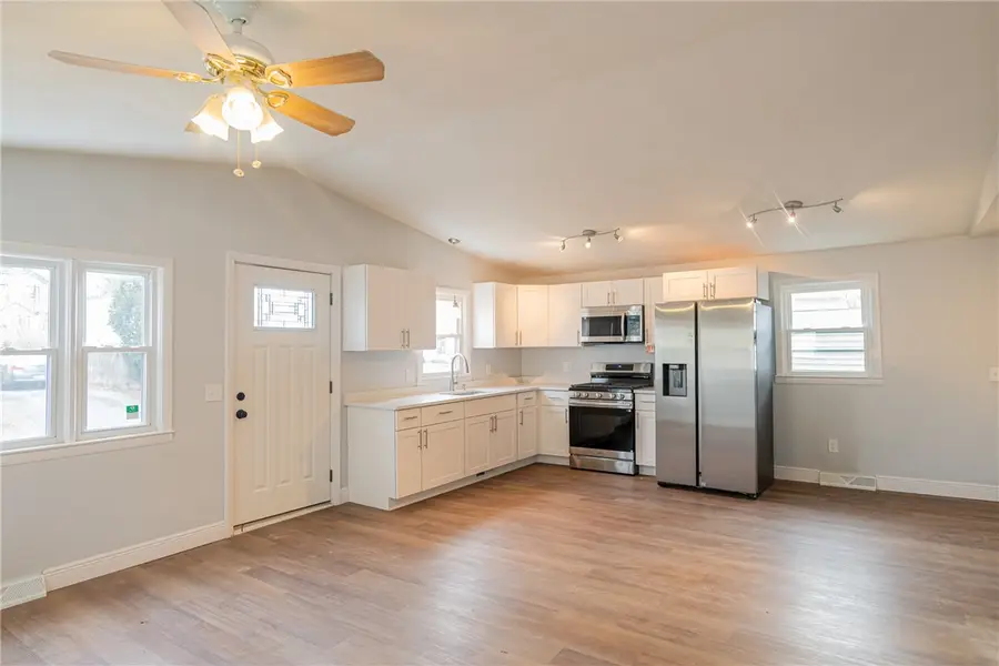 60 Ophelia Street, Providence, RI 02909 - #3