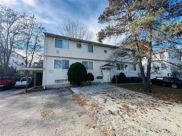 860 Douglas Avenue, Providence, RI 02908