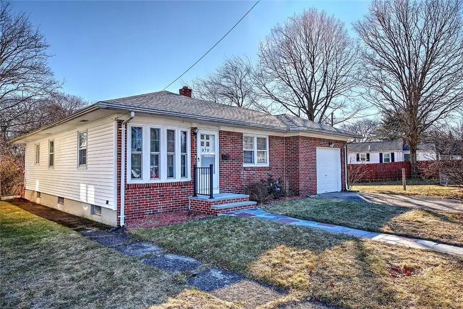 370 Budlong Road, Cranston, RI 02920 - Image #2